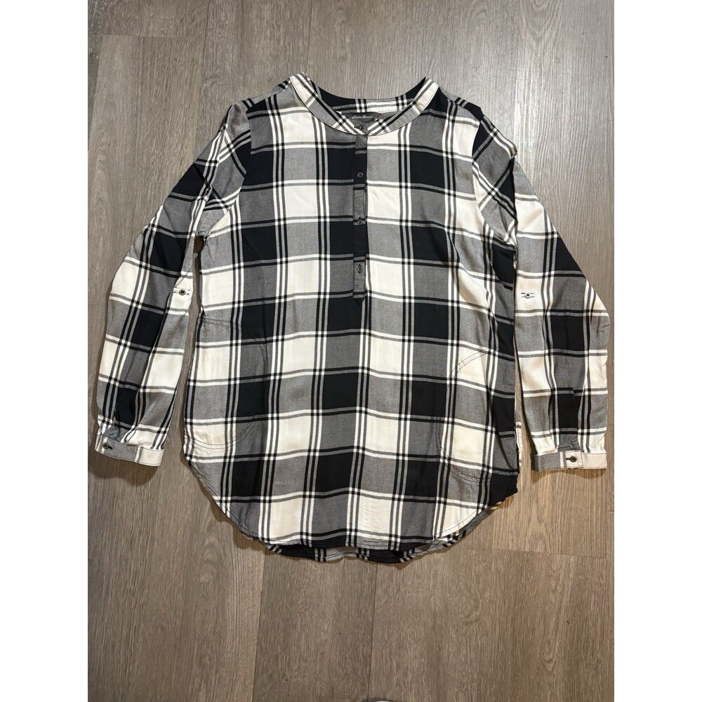 Eddie Bauer Tunic Top Womens size Large Pullover L/S Pockets Black White Plaid